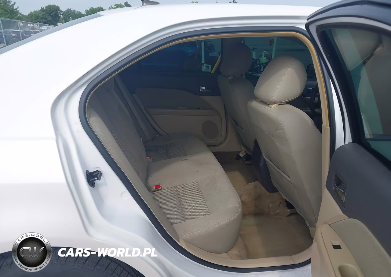 2011 Ford Fusion Se VIN:3FAHP0HA5BR266165 - 8