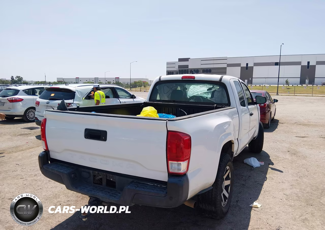 2017 Toyota Tacoma Sr VIN:5TFRX5GN6HX084748 - 4