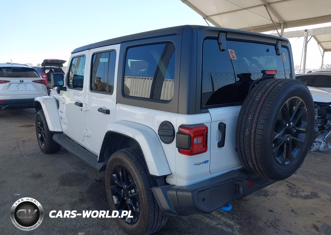 2022 Jeep Wrangler 4Xe Unlimited Sahara 4X4 VIN:1C4JJXP62NW186844 - 3