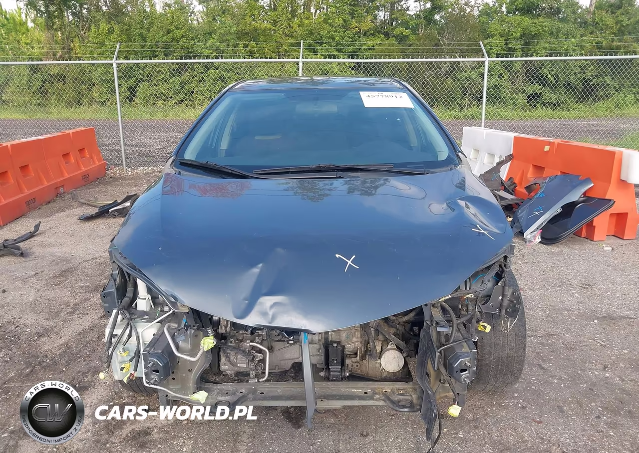 2016 Toyota Corolla Le VIN:2T1BURHE2GC729571 - 12