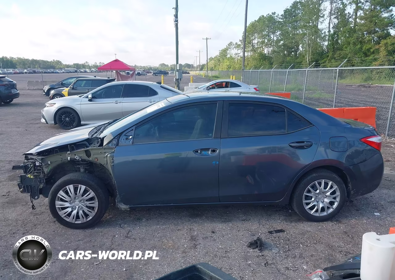 2016 Toyota Corolla Le VIN:2T1BURHE2GC729571 - 14