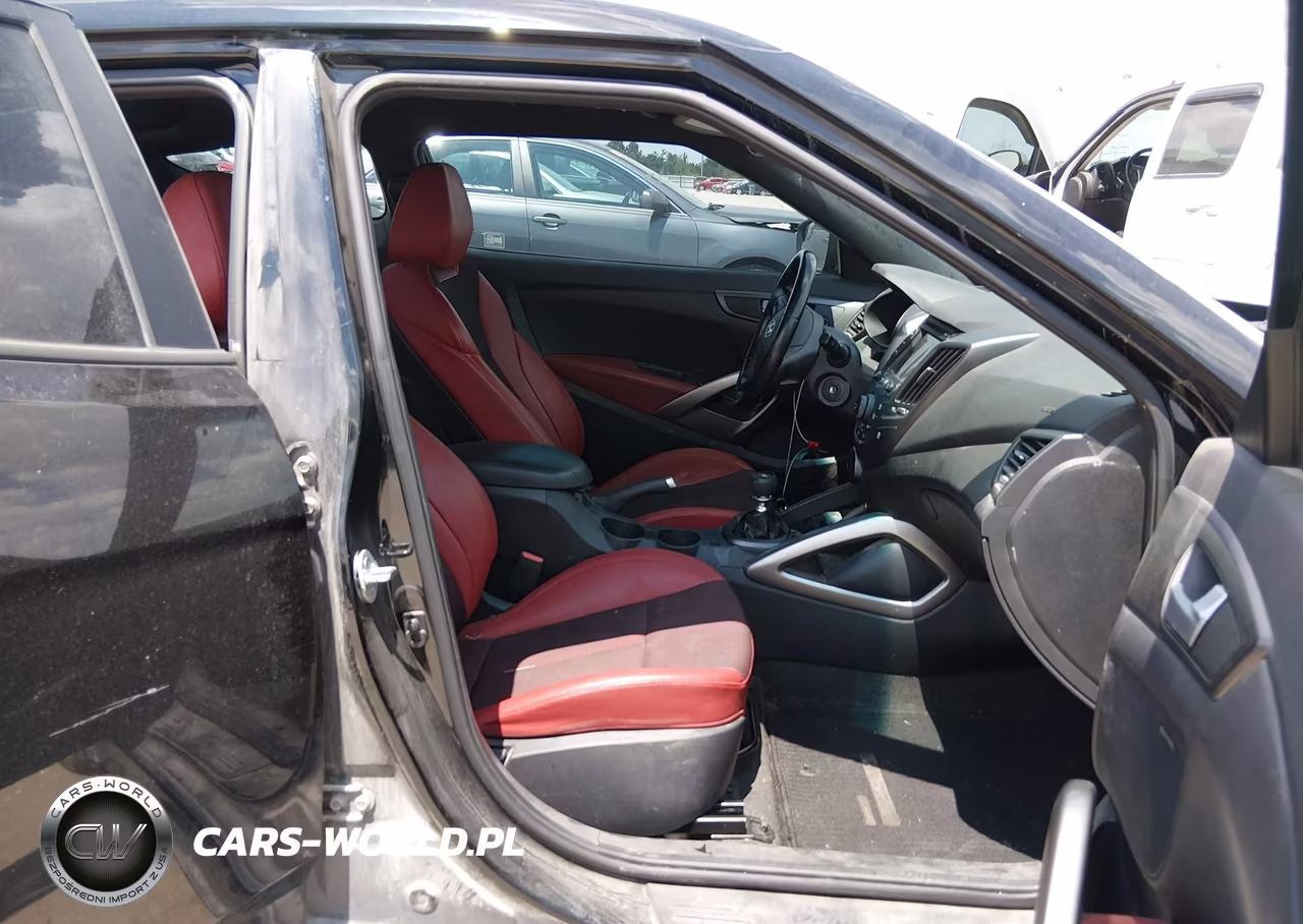 2016 Hyundai Veloster Turbo R-Spec VIN:KMHTC6AEXGU260583 - 5
