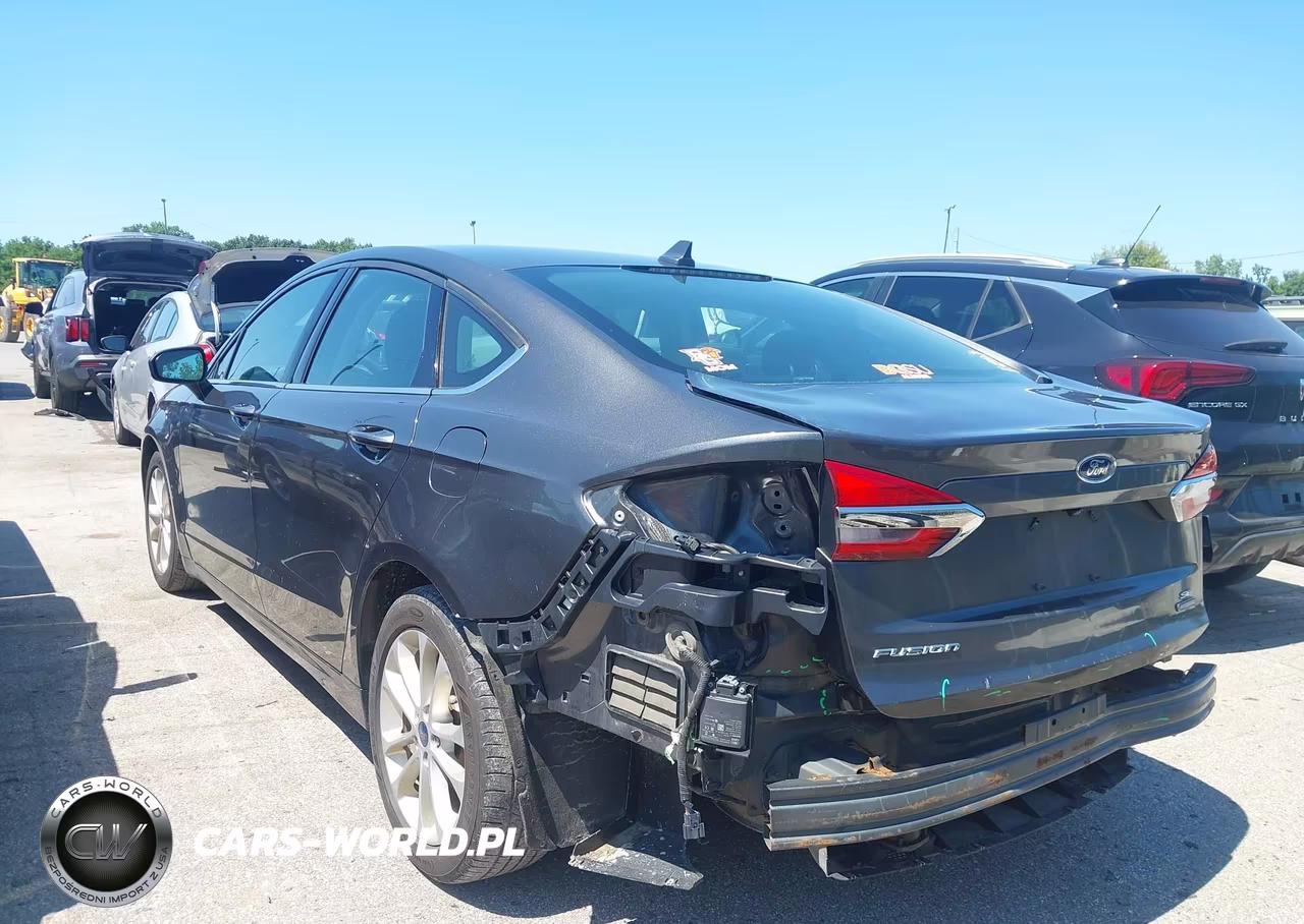 2020 Ford Fusion Hybrid Se VIN:3FA6P0LU2LR123426 - 3
