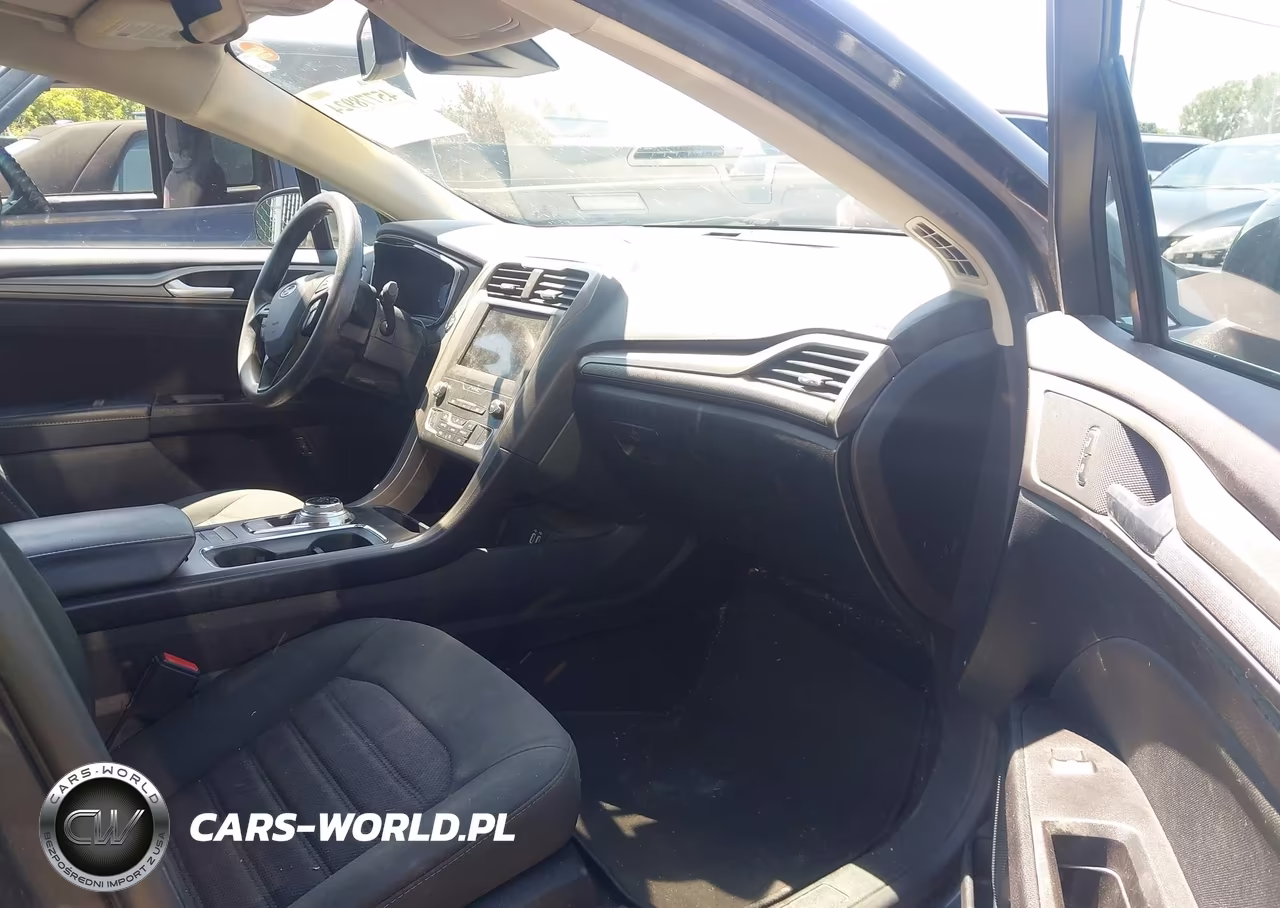2020 Ford Fusion Hybrid Se VIN:3FA6P0LU2LR123426 - 5