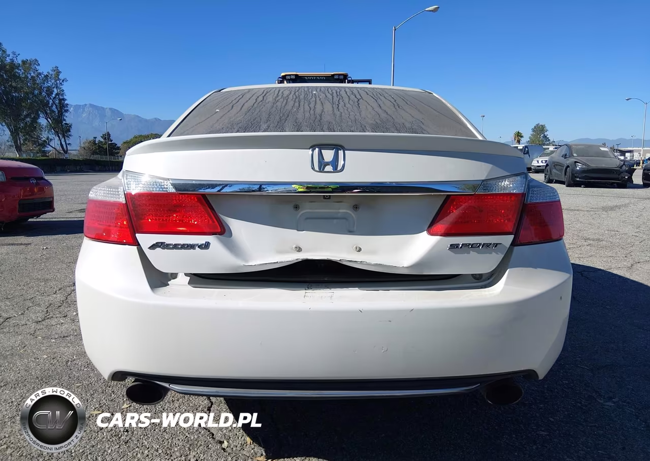 2015 Honda Accord Sport VIN:1HGCR2F5XFA093714 - 19