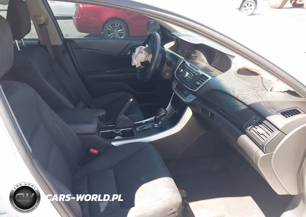 2015 Honda Accord Sport VIN:1HGCR2F5XFA093714 - 5