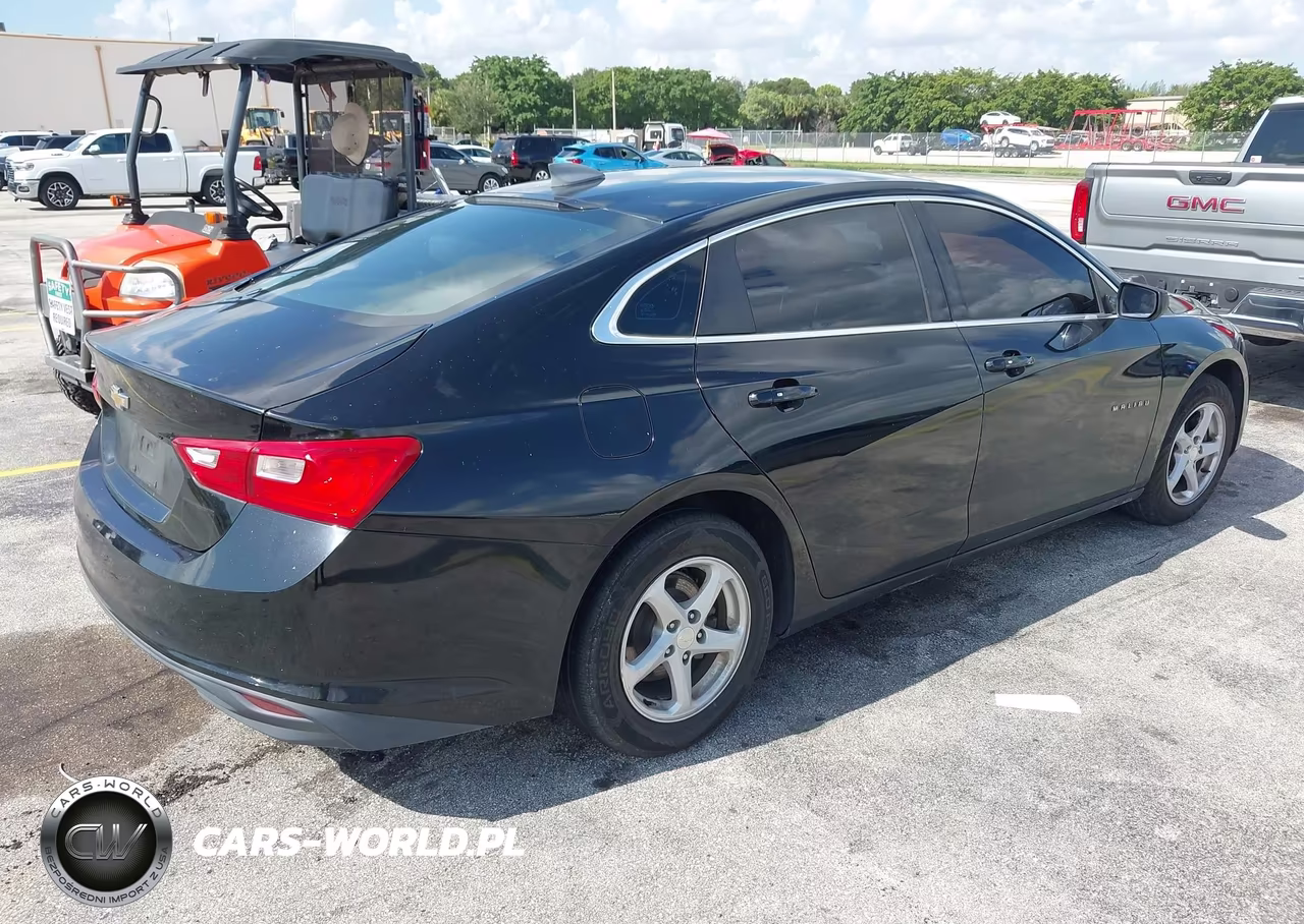 2017 Chevrolet Malibu Ls VIN:1G1ZB5ST7HF253436 - 4