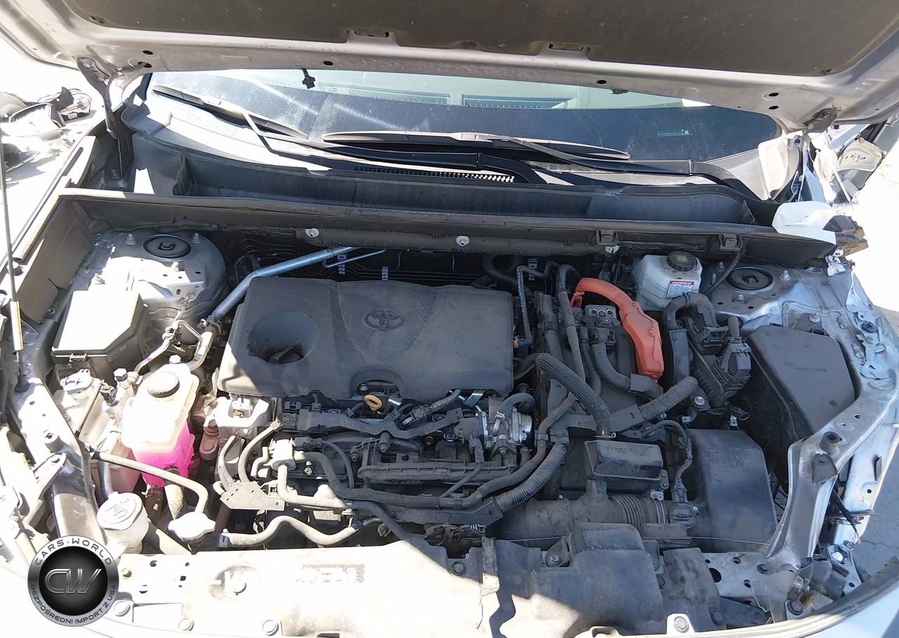 2023 Toyota Rav4 Hybrid Xle VIN:4T3RWRFV4PU103456 - 10