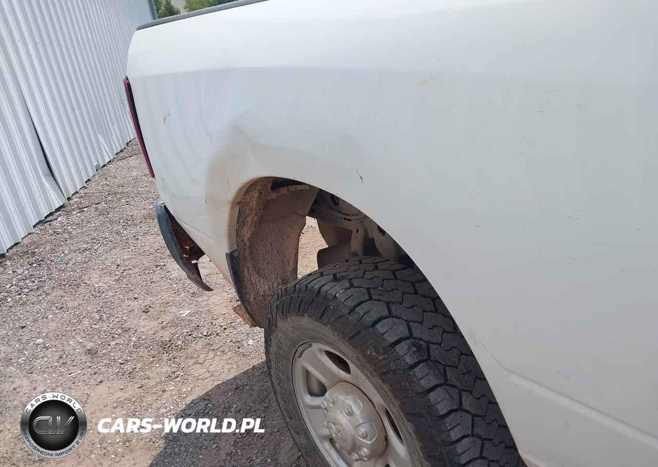 2022 Ram 2500 Tradesman 4X4 8' Box VIN:3C6MR5AJ2NG323844 - 12