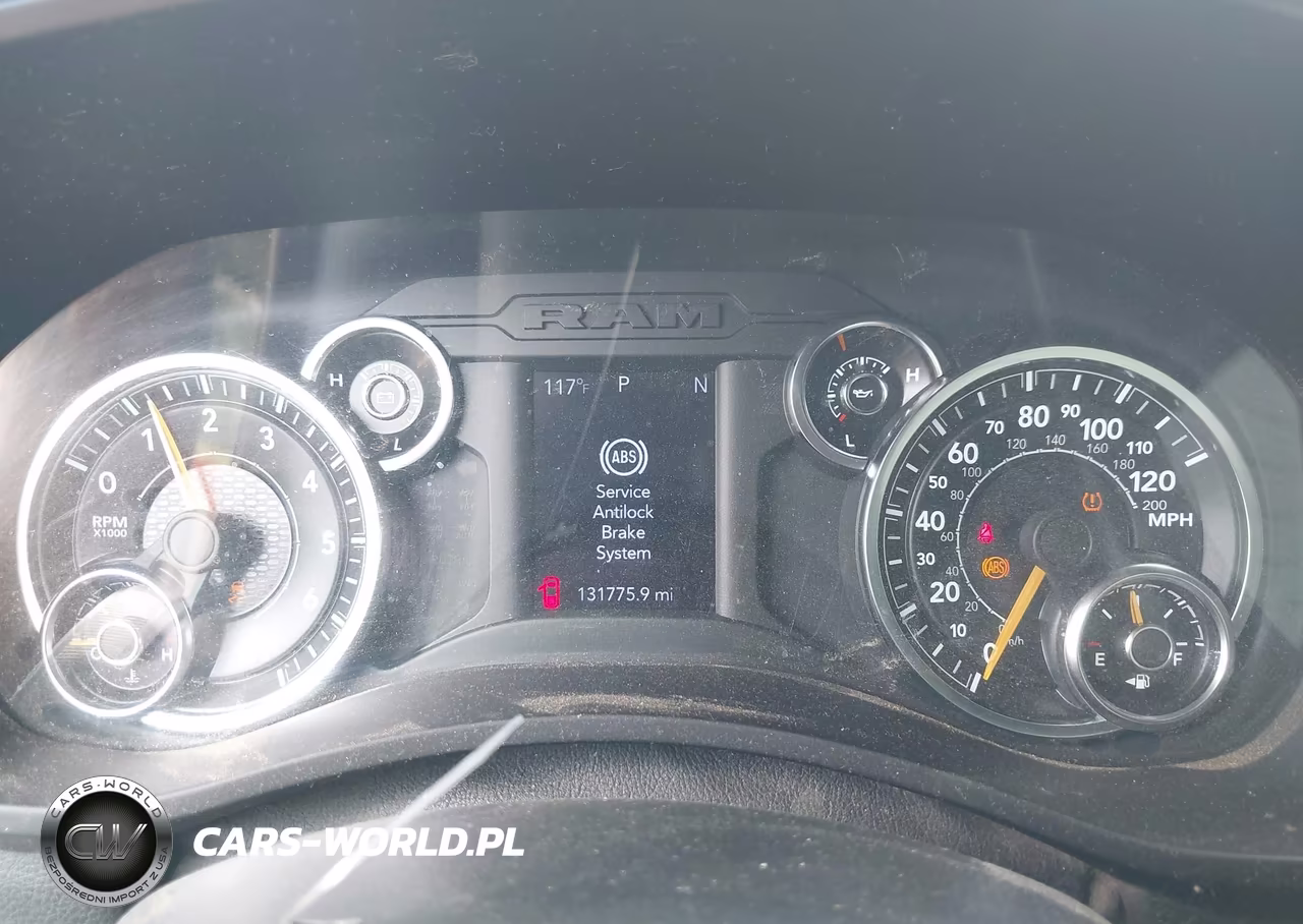 2022 Ram 2500 Tradesman 4X4 8' Box VIN:3C6MR5AJ2NG323844 - 7