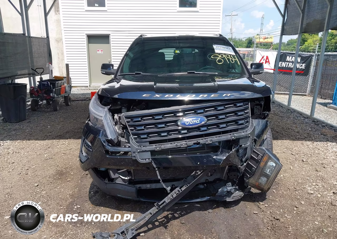 2017 Ford Explorer Sport VIN:1FM5K8GT7HGE26748 - 12