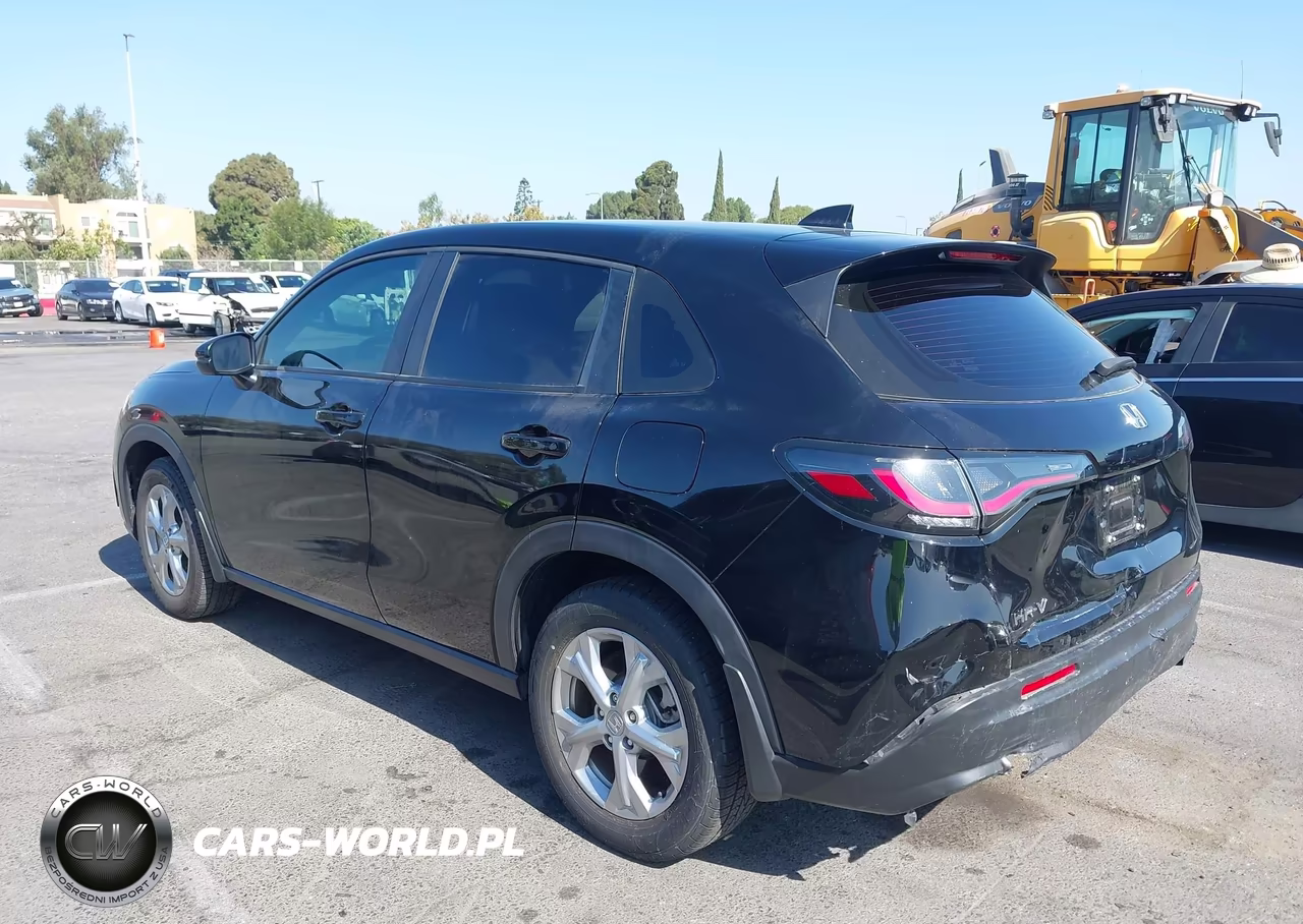 2024 Honda Hr-V 2Wd Lx VIN:3CZRZ1H30RM733347 - 3
