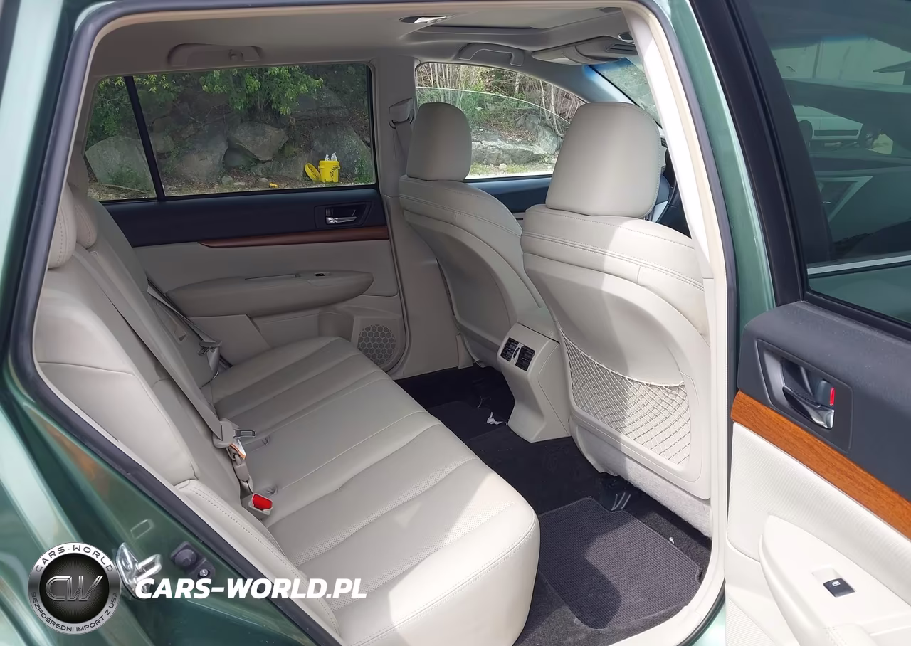 2014 Subaru Outback 2.5I Limited VIN:4S4BRBLC3E3304327 - 8