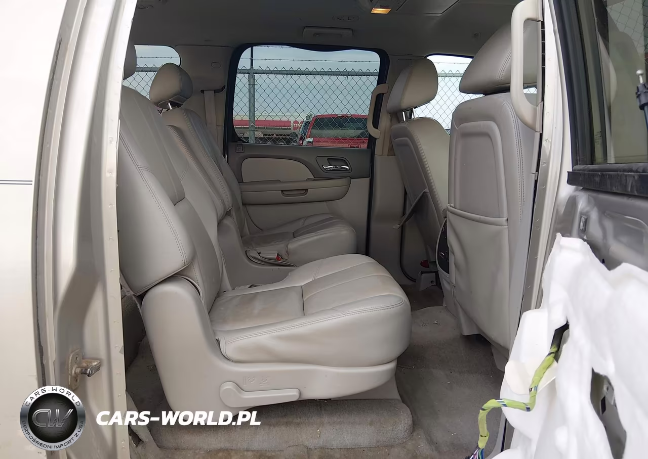 2009 Chevrolet Suburban 1500 Lt2 VIN:1GNFC260X9R213736 - 8
