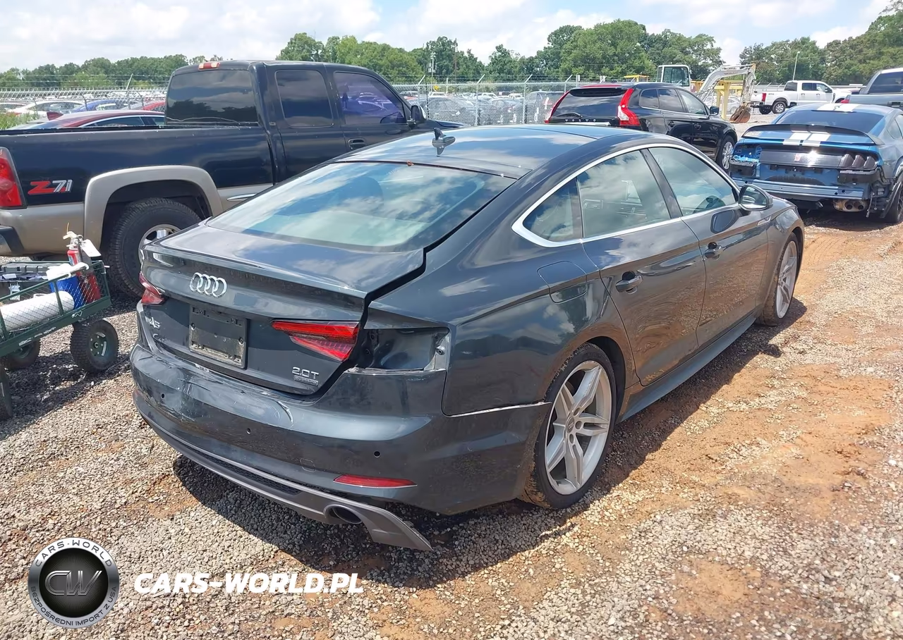 2018 Audi A5 2.0T Premium VIN:WAUENCF52JA010629 - 4