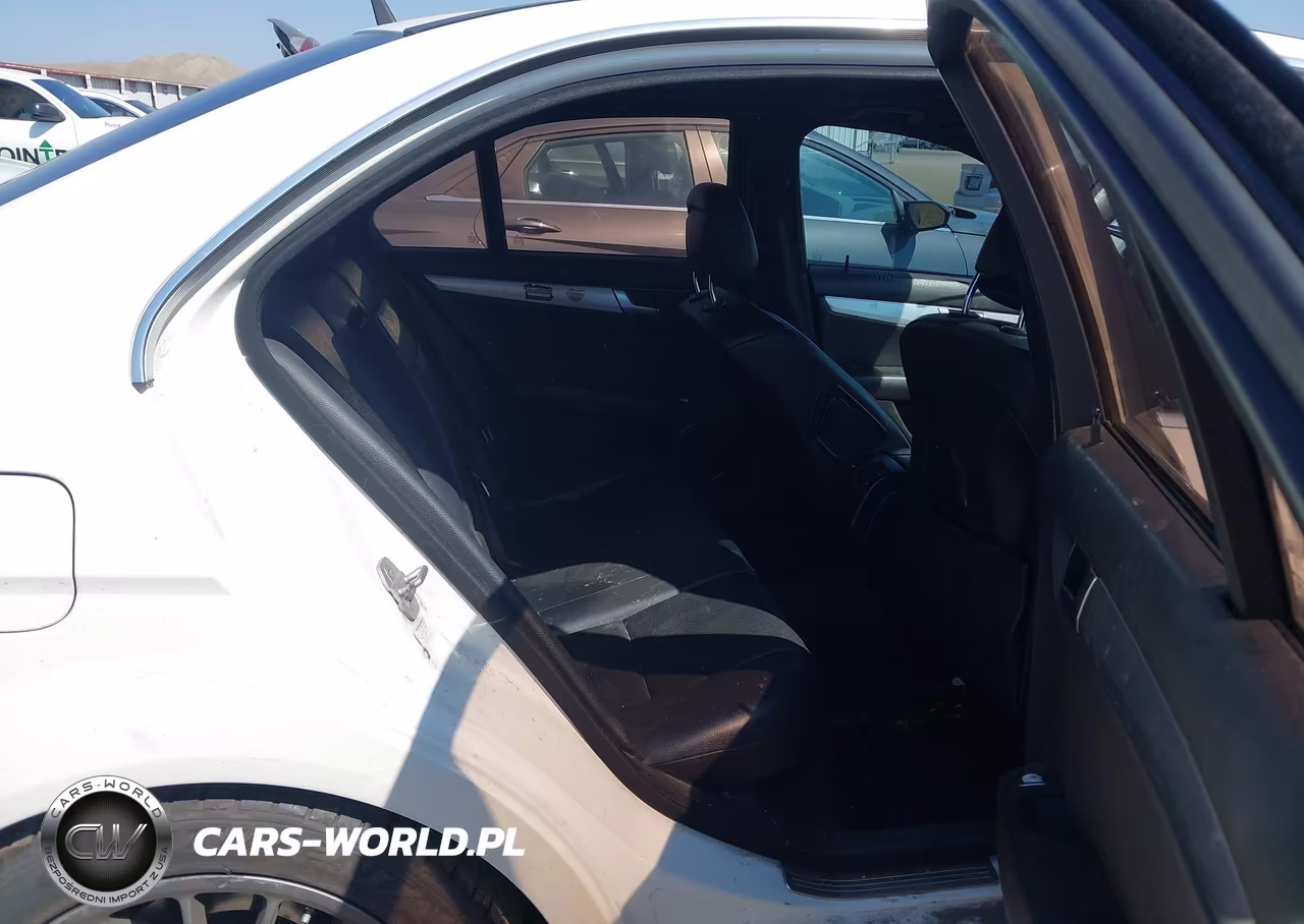 2013 Mercedes-Benz C 250 Sport VIN:WDDGF4HBXDA851769 - 8
