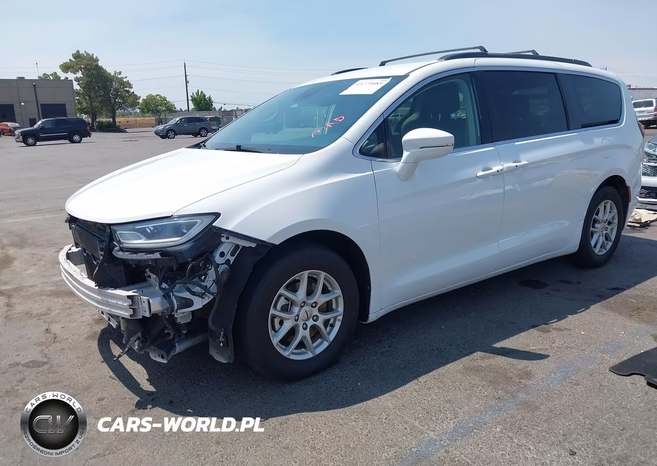 2022 Chrysler Pacifica Touring L VIN:2C4RC1BG0NR154381 - 2