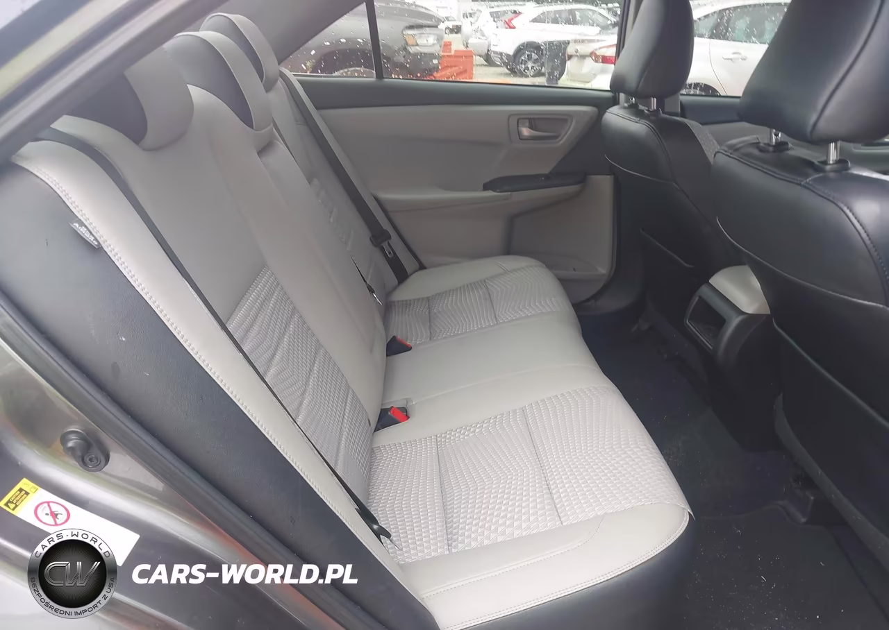 2015 Toyota Camry Se VIN:4T1BF1FK3FU056078 - 8