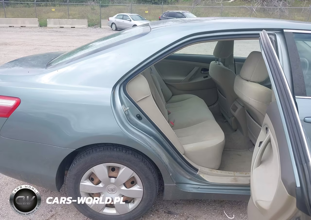 2008 Toyota Camry Le VIN:4T4BE46K78R015630 - 8