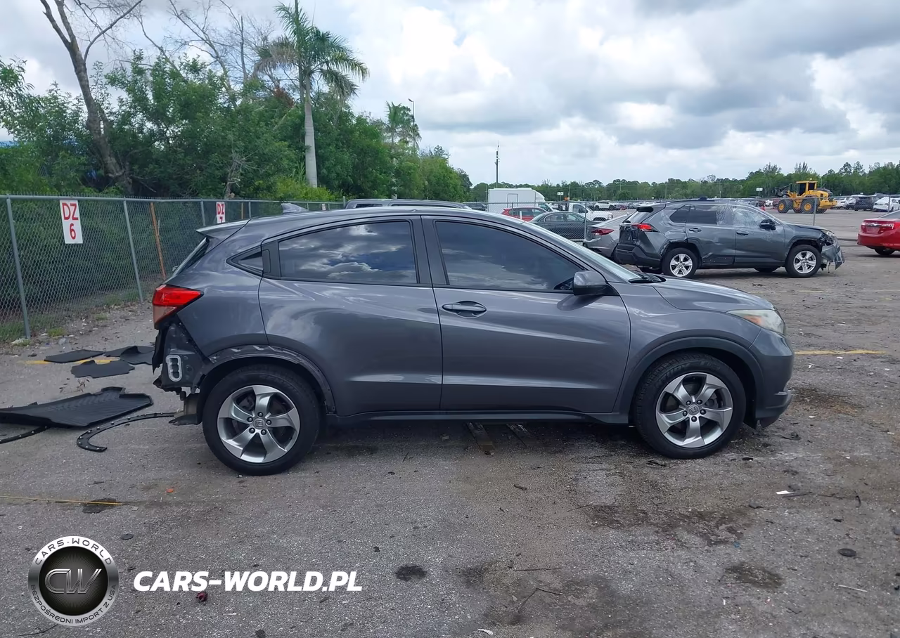 2017 Honda Hr-V Lx VIN:3CZRU5H31HG704958 - 14