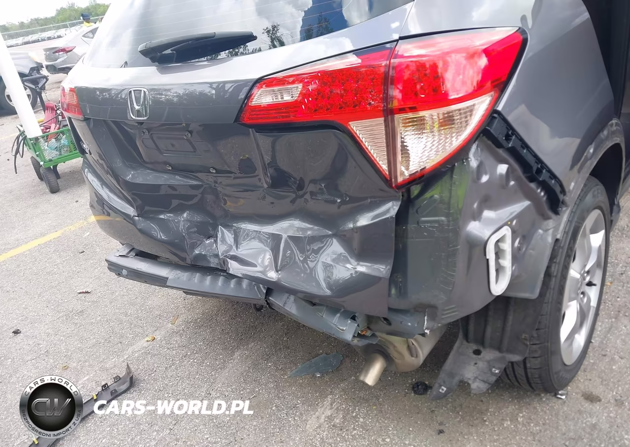 2017 Honda Hr-V Lx VIN:3CZRU5H31HG704958 - 6