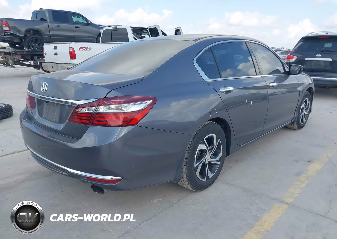 2017 Honda Accord Lx VIN:1HGCR2F33HA257015 - 4