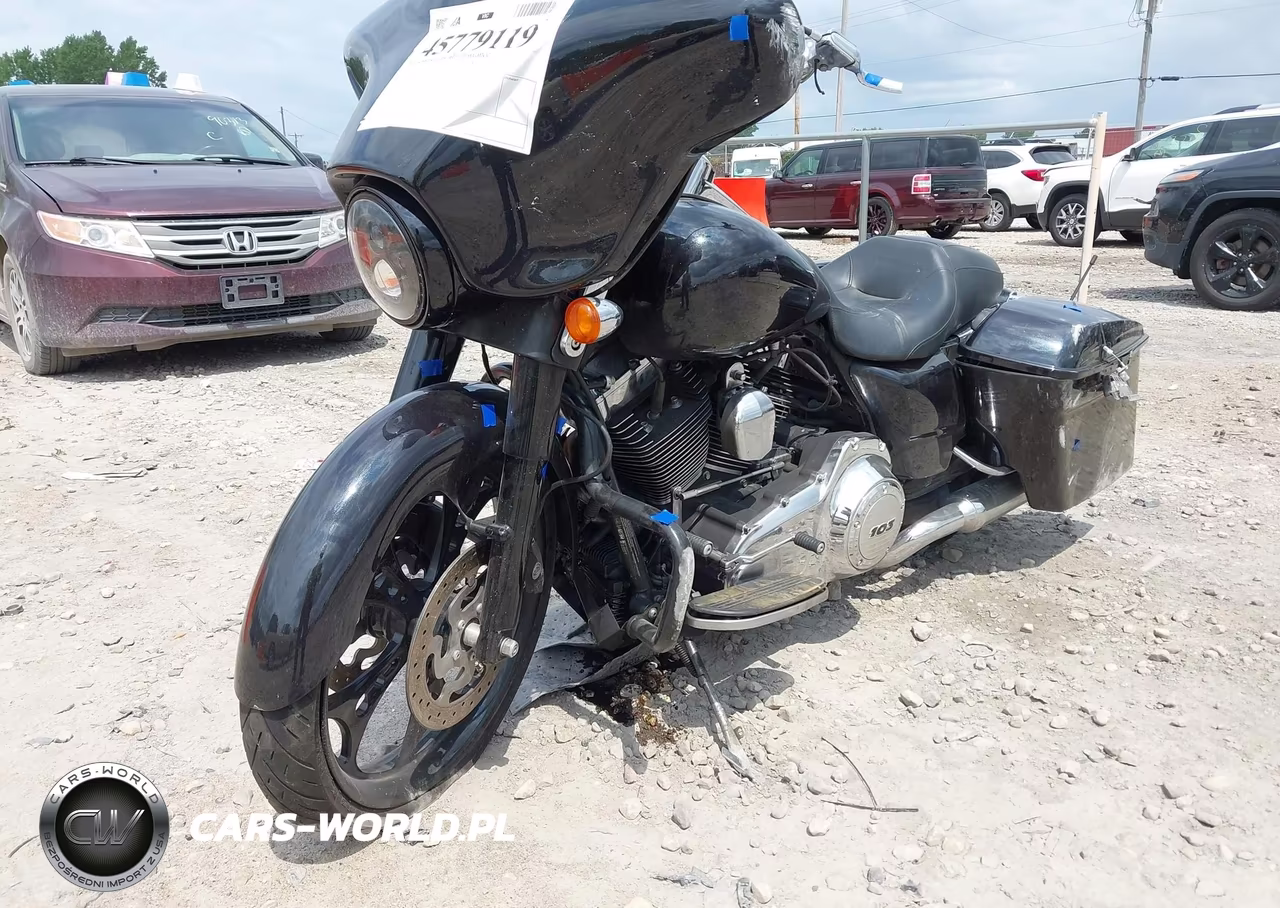 2013 Harley-Davidson Flhx Street Glide VIN:1HD1KBM17DB690240 - 2