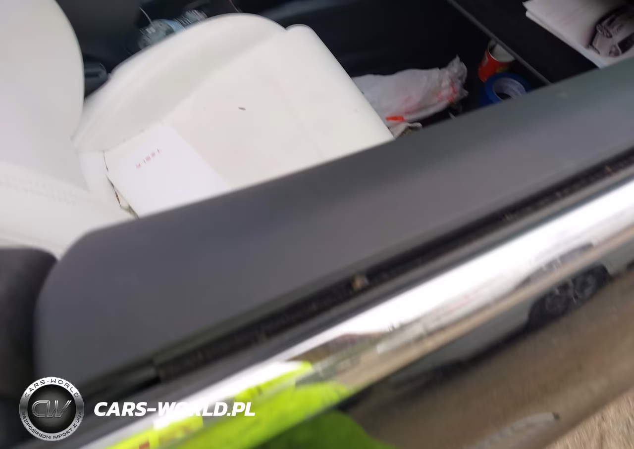2018 Tesla Model S 100D-75D-P100D VIN:5YJSA1E26JF257219 - 5