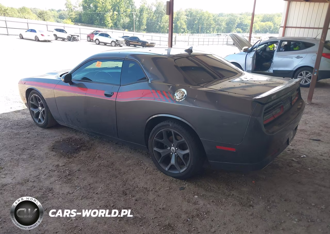 2018 Dodge Challenger Sxt Plus VIN:2C3CDZAG5JH183088 - 3