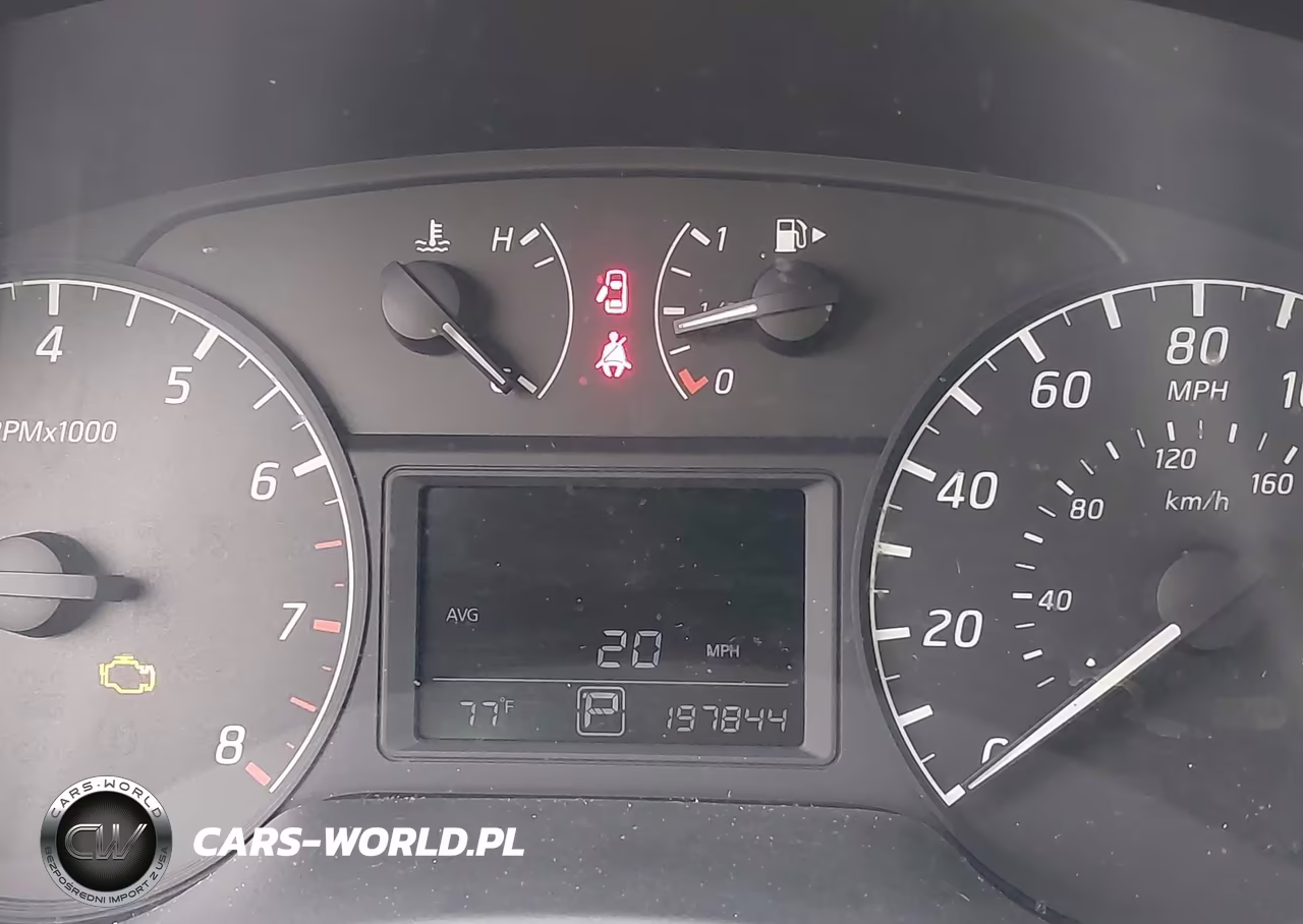 2016 Nissan Sentra S VIN:3N1AB7AP8GY255842 - 7