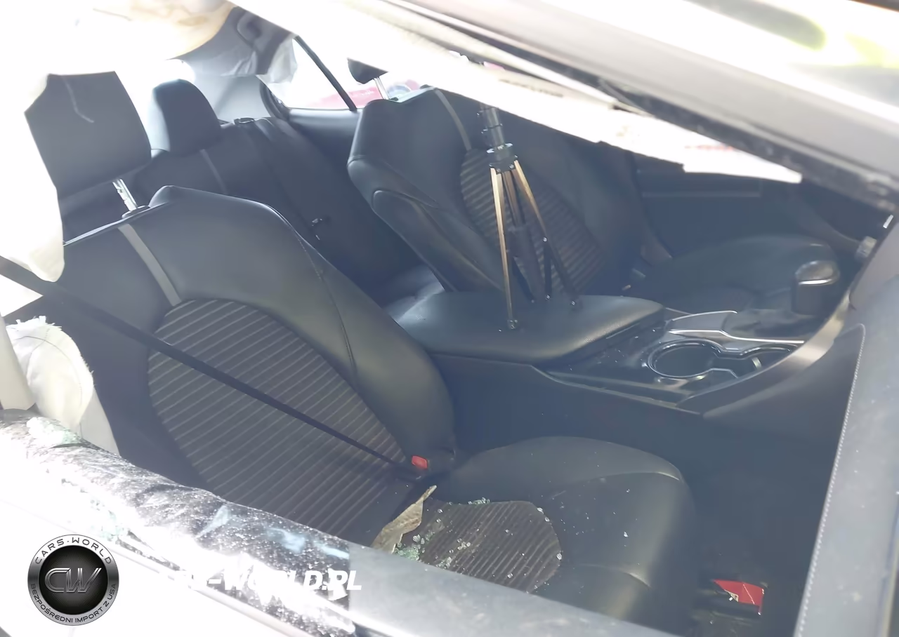 2020 Toyota Camry Se VIN:4T1G11AK0LU384436 - 5