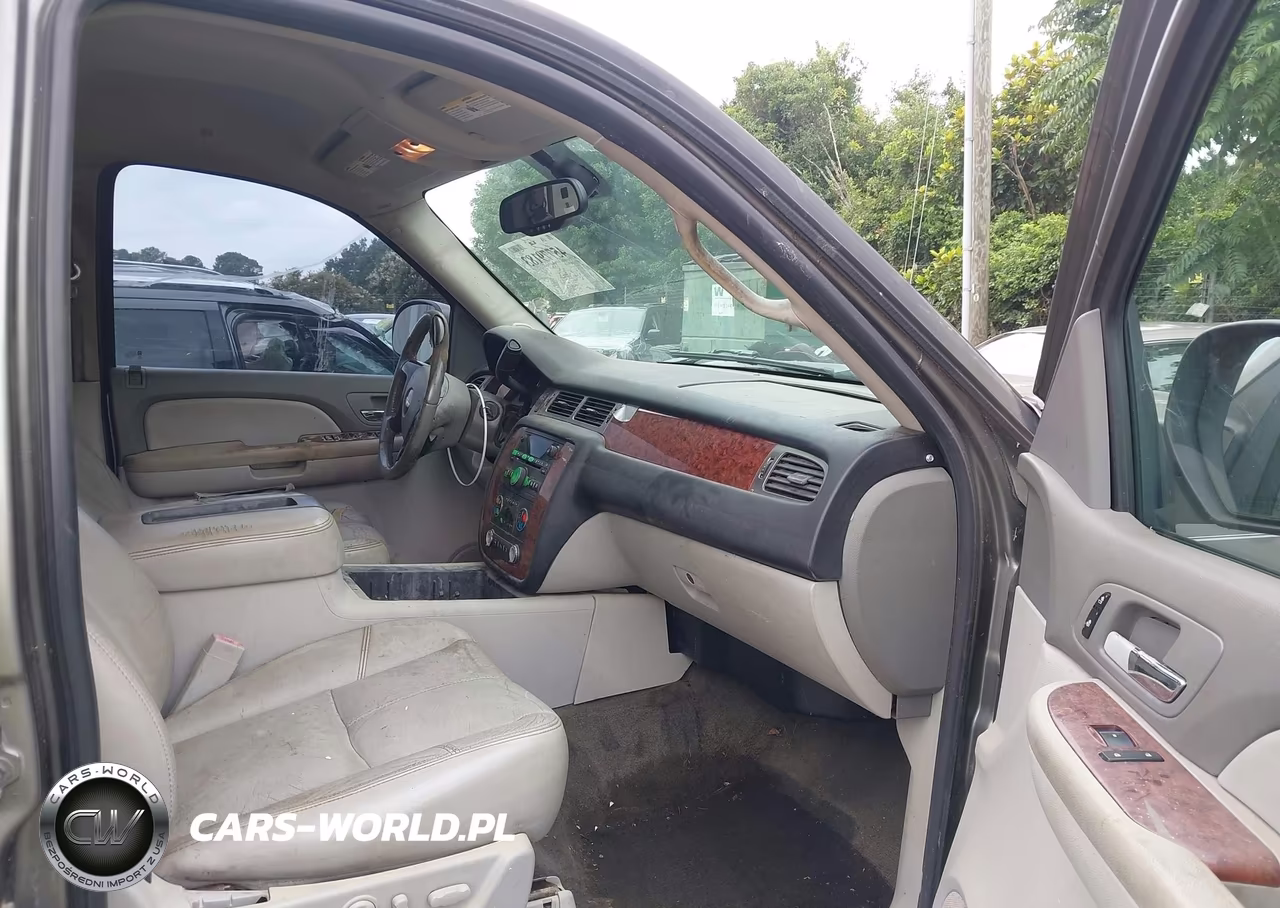 2007 Chevrolet Suburban Lt VIN:1GNFK16347R318003 - 5