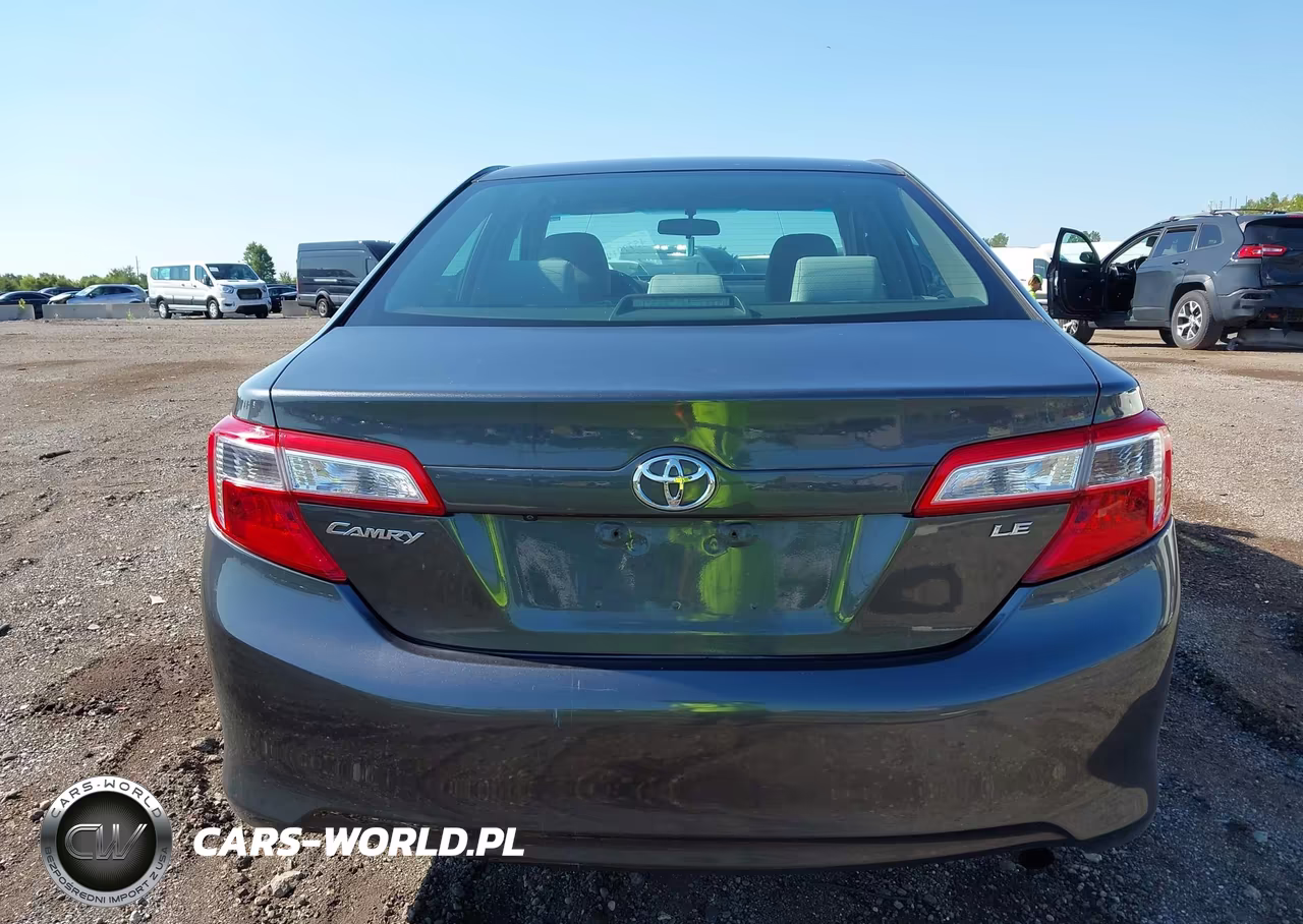 2014 Toyota Camry Le VIN:4T1BF1FK8EU378147 - 16