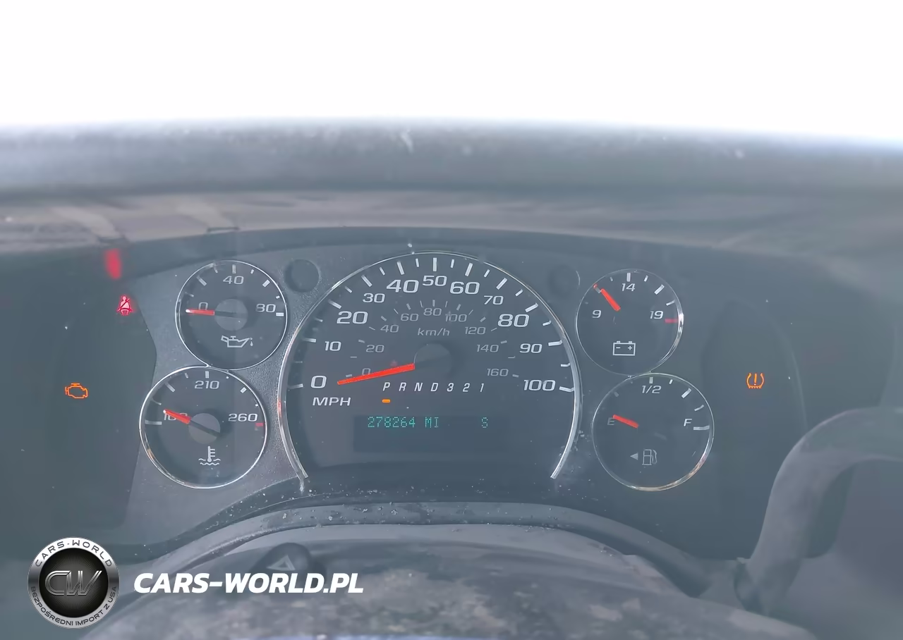 2010 Chevrolet Express 1500 Work Van VIN:1GCUGADX9A1109403 - 7