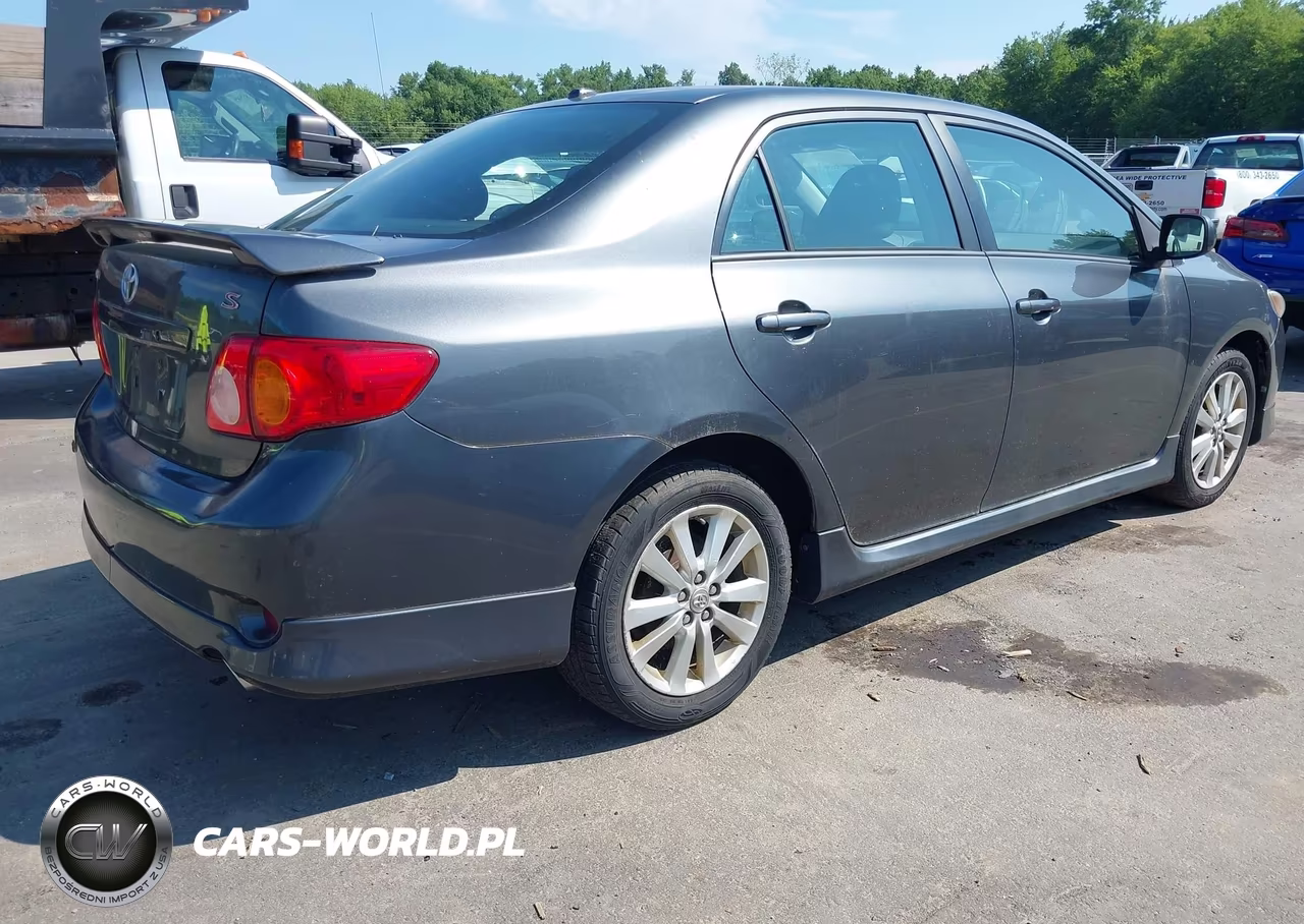 2010 Toyota Corolla S VIN:2T1BU4EE6AC245630 - 4