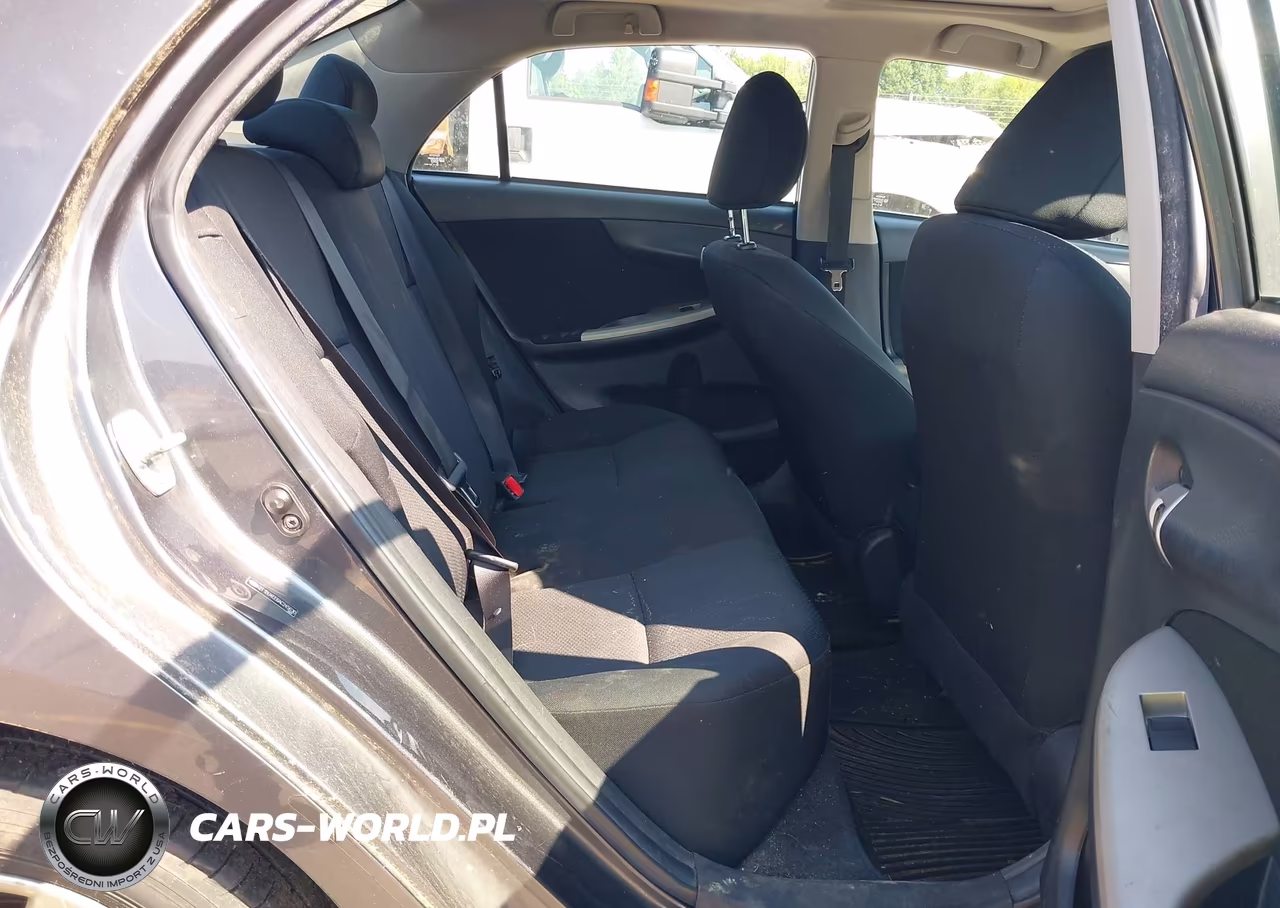 2010 Toyota Corolla S VIN:2T1BU4EE6AC245630 - 8