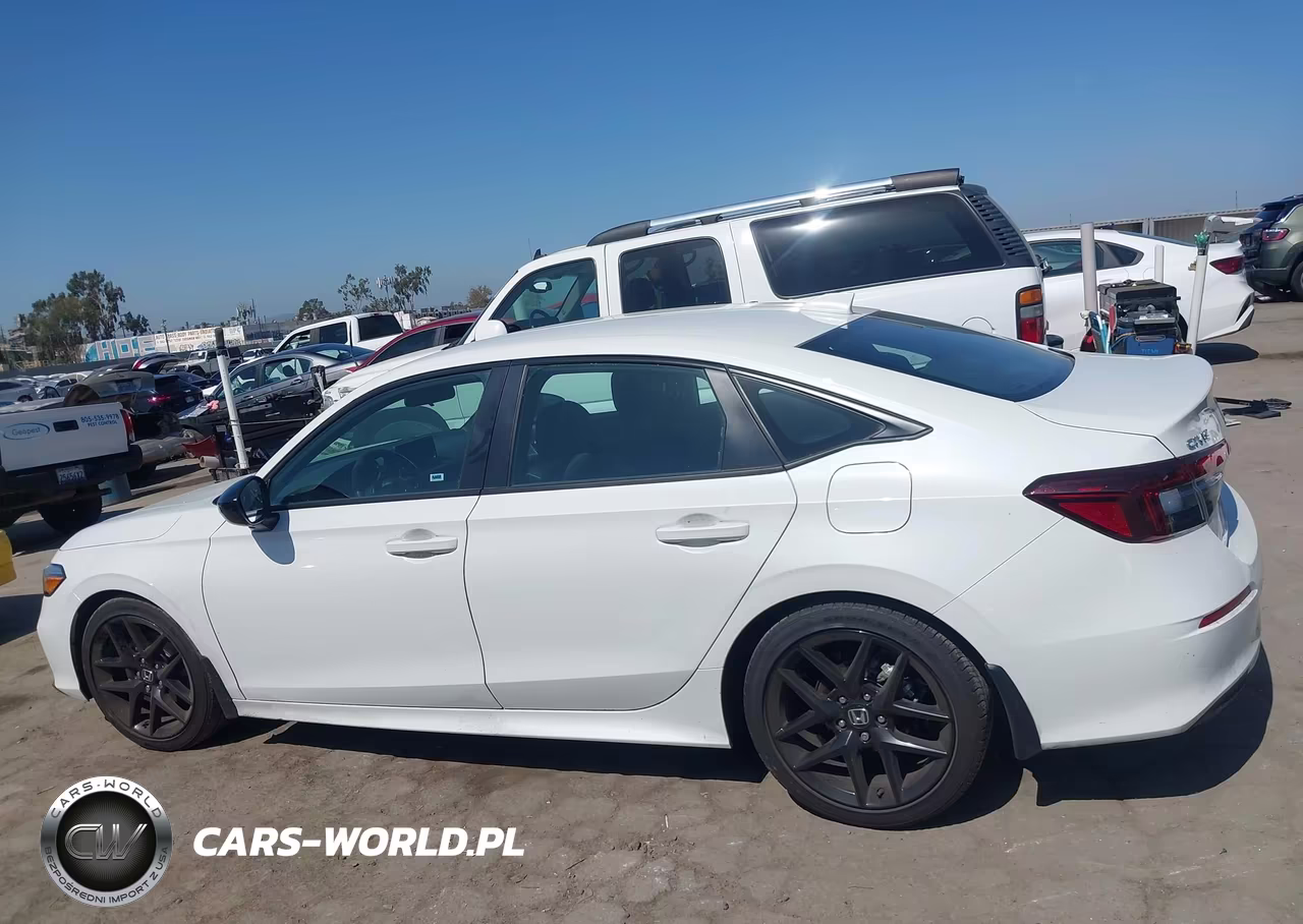 2025 Honda Civic Sport VIN:2HGFE2F56SH576122 - 14