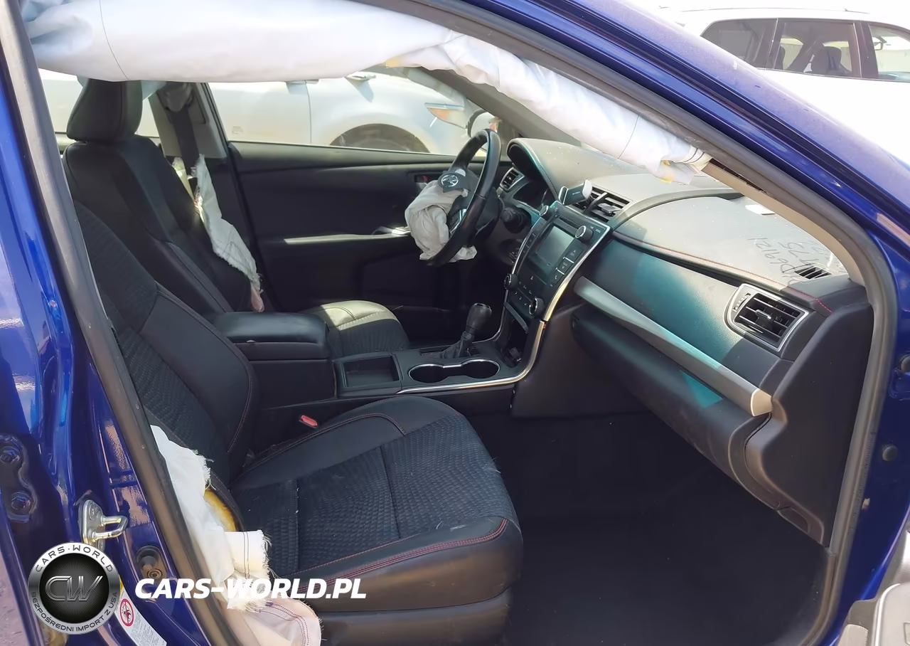 2015 Toyota Camry Se VIN:4T1BF1FK8FU901975 - 5