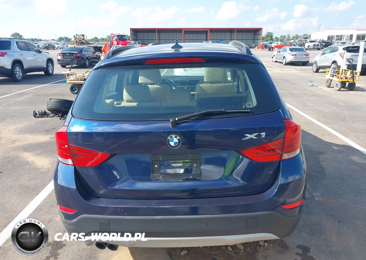 2014 BMW X1 xDrive28I VIN:WBAVL1C50EVY23528 - 16