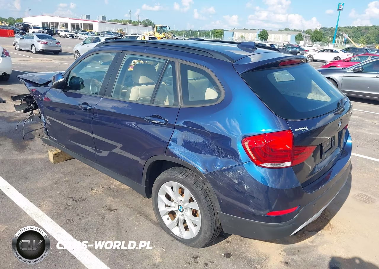 2014 BMW X1 xDrive28I VIN:WBAVL1C50EVY23528 - 3