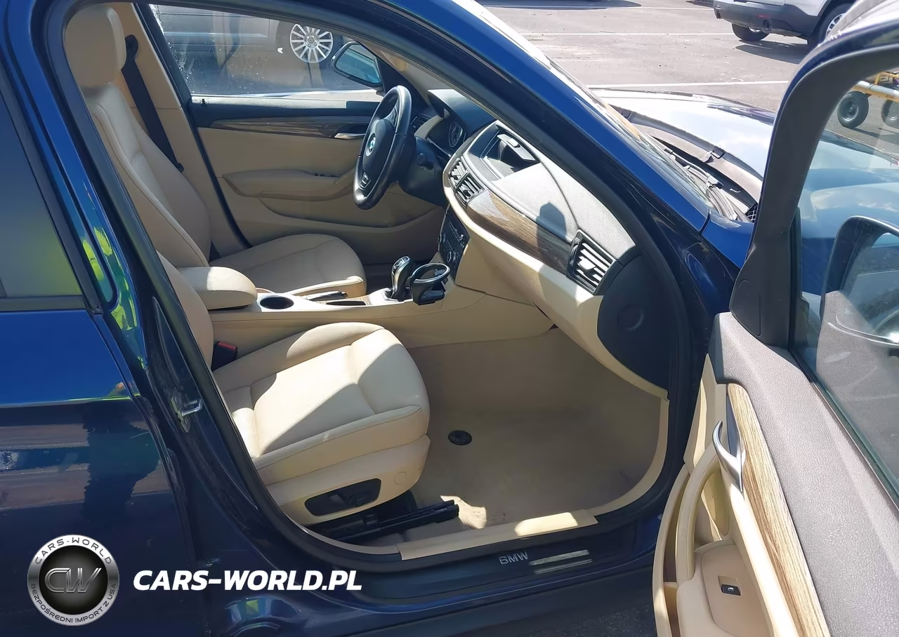 2014 BMW X1 xDrive28I VIN:WBAVL1C50EVY23528 - 5