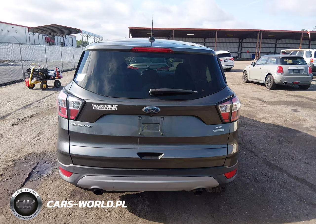 2017 Ford Escape Se VIN:1FMCU0GD2HUE64238 - 16