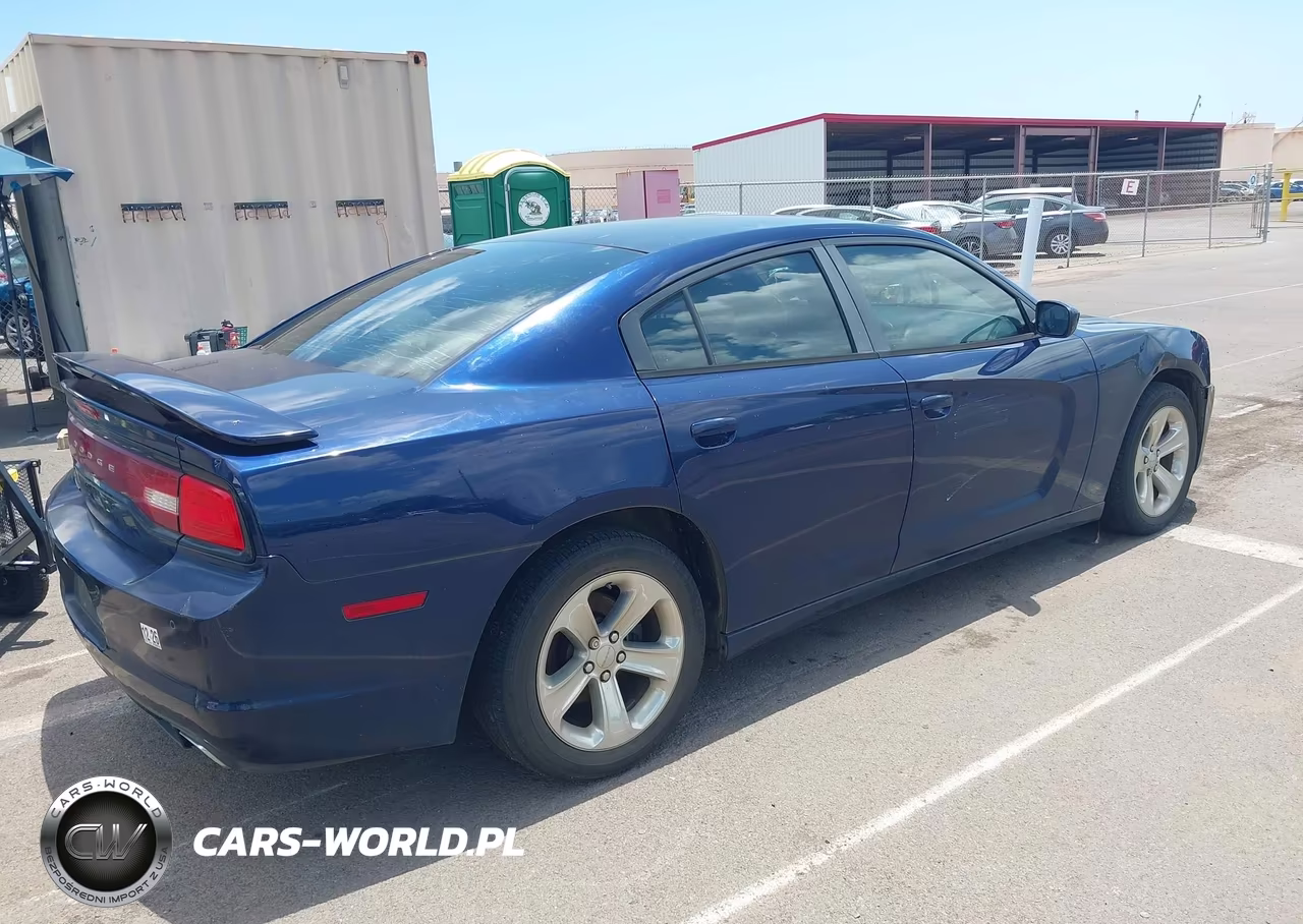 2013 Dodge Charger Sxt VIN:2C3CDXHG9DH745198 - 4