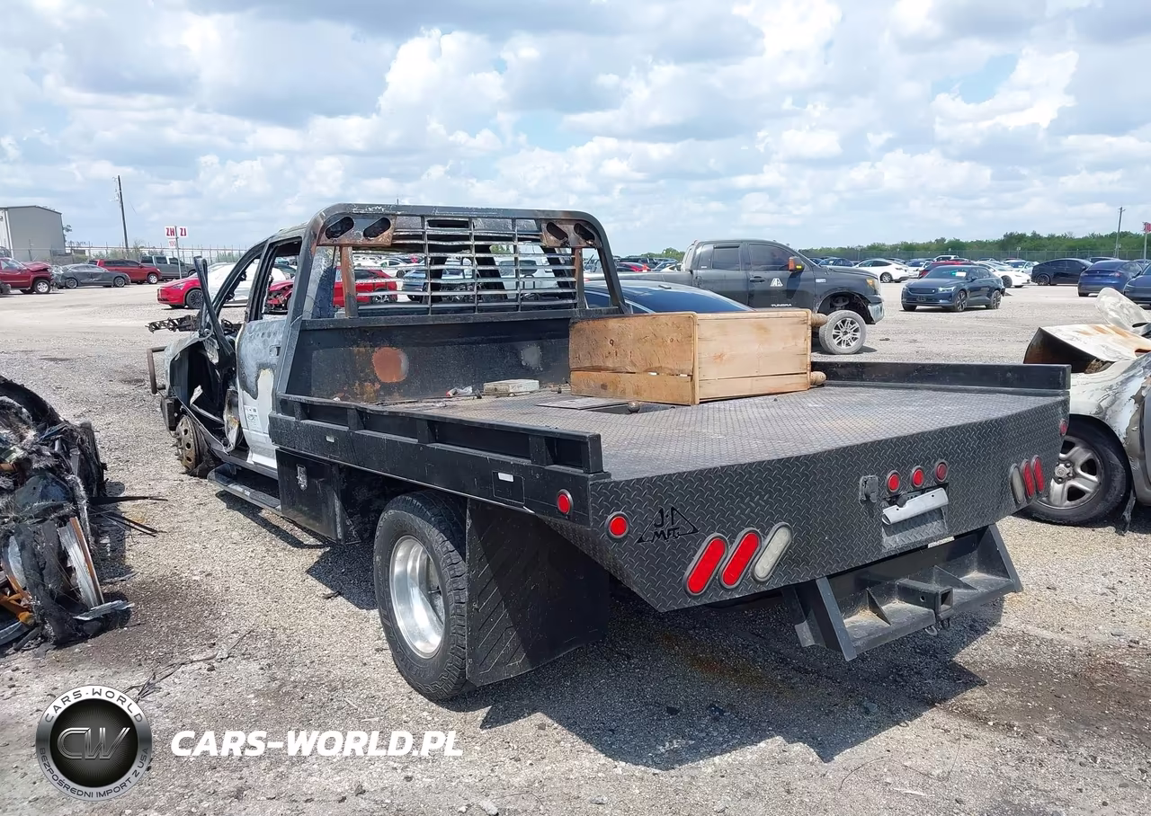 2020 Ram 3500 Chassis Tradesman-Slt-Laramie-Limited VIN:3C7WRTCL7LG198392 - 3