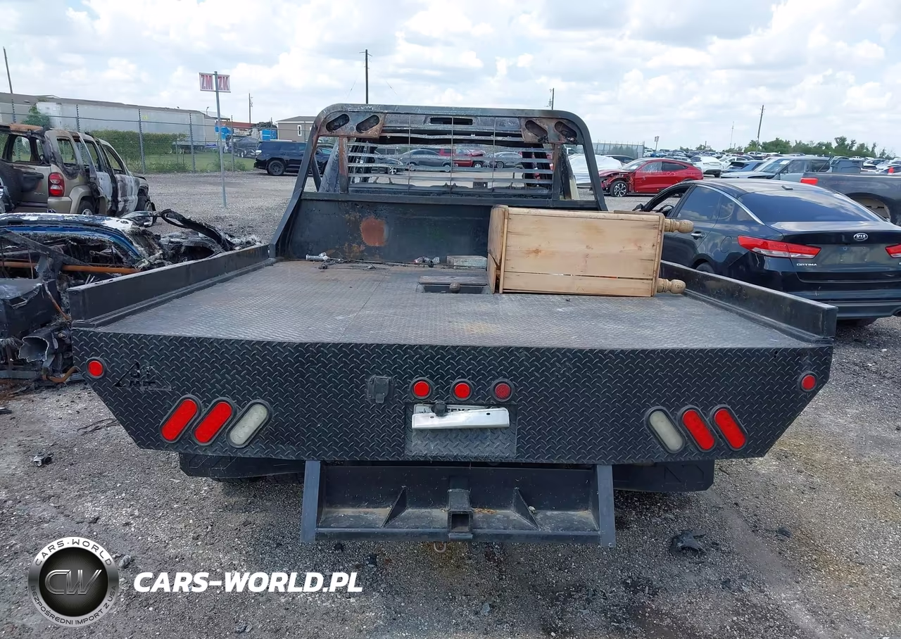 2020 Ram 3500 Chassis Tradesman-Slt-Laramie-Limited VIN:3C7WRTCL7LG198392 - 8