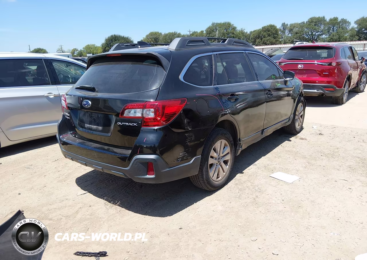 2019 Subaru Outback 2.5I Premium VIN:4S4BSAFC9K3282534 - 4