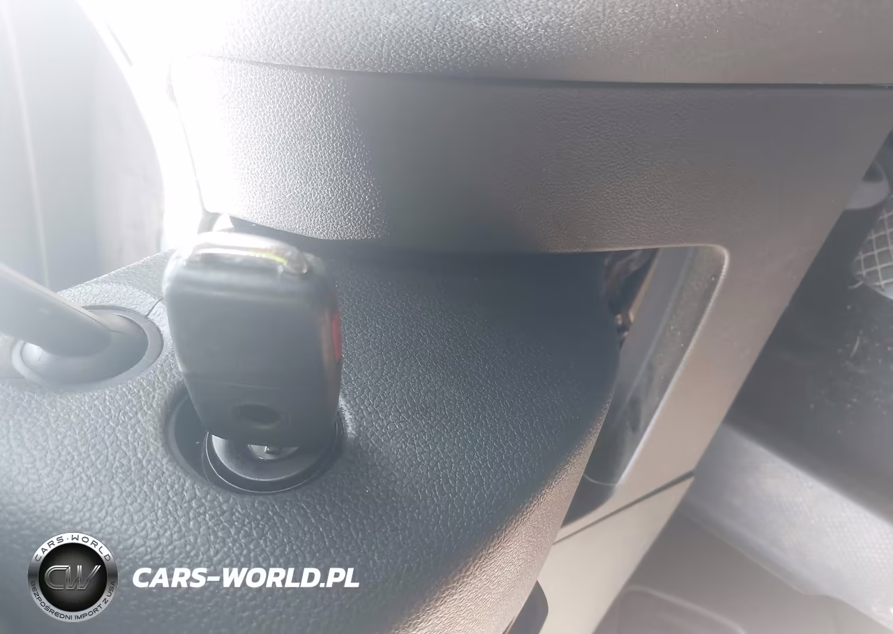 2011 Volkswagen Jetta 2.0L S VIN:3VW2K7AJ3BM107396 - 11