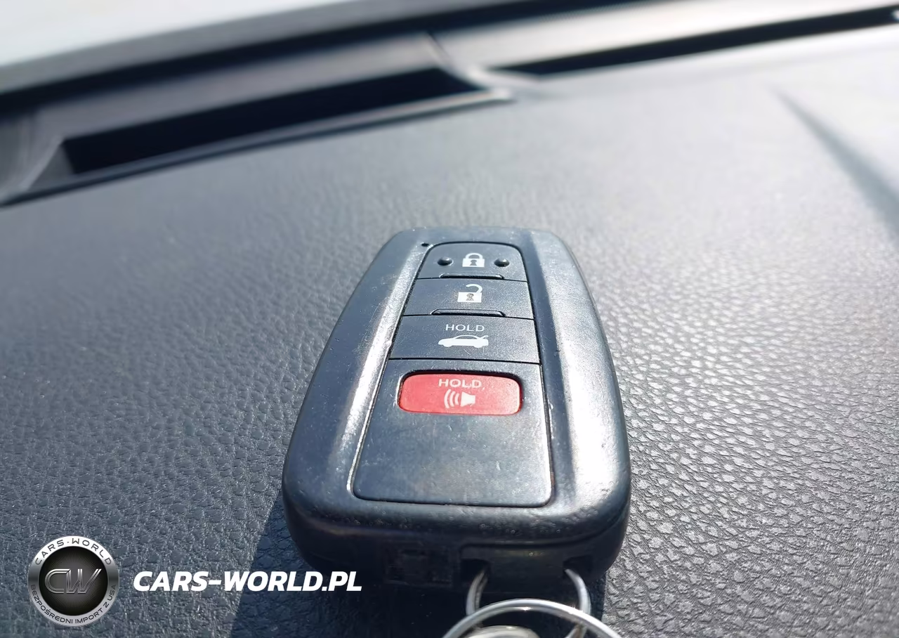 2018 Toyota Camry Xse VIN:4T1B61HK4JU083974 - 11