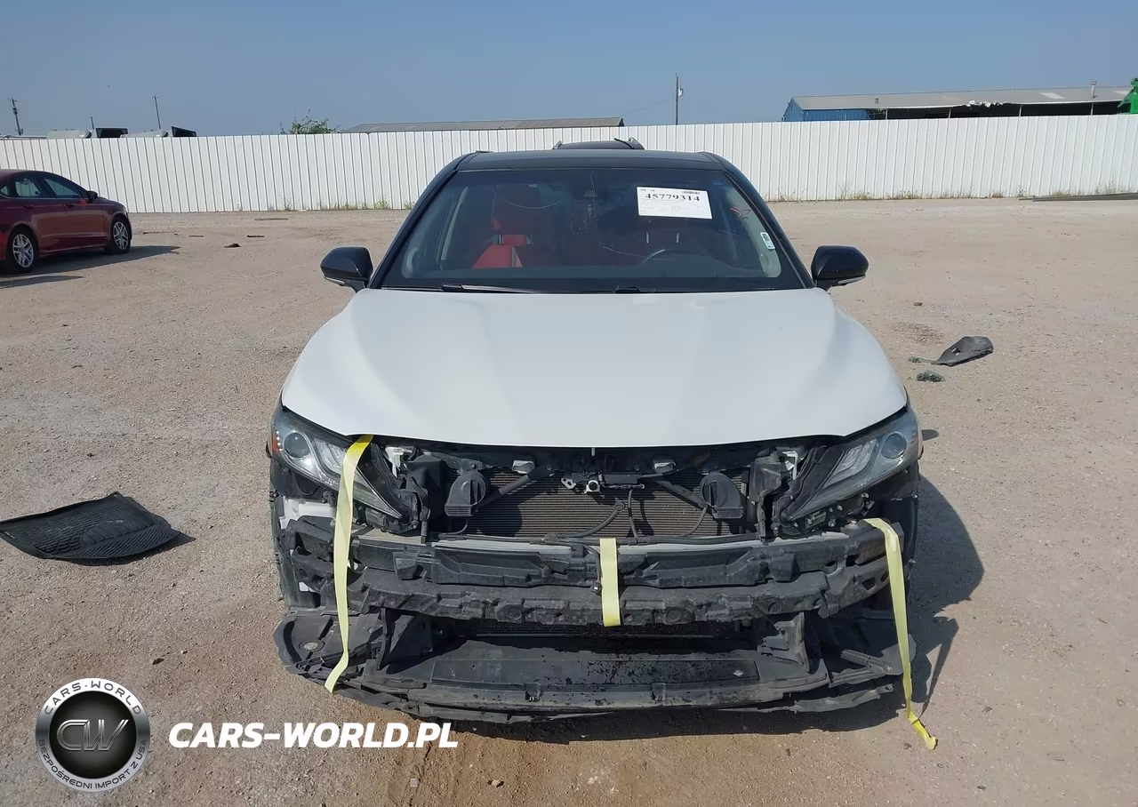 2018 Toyota Camry Xse VIN:4T1B61HK4JU083974 - 12