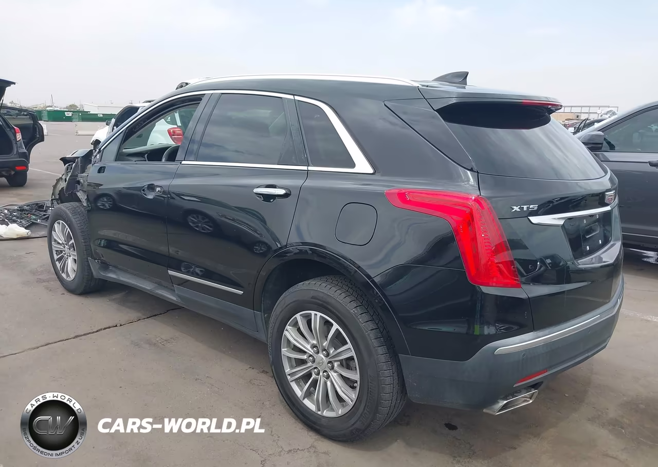 2018 Cadillac Xt5 Luxury VIN:1GYKNCRS9JZ155444 - 3
